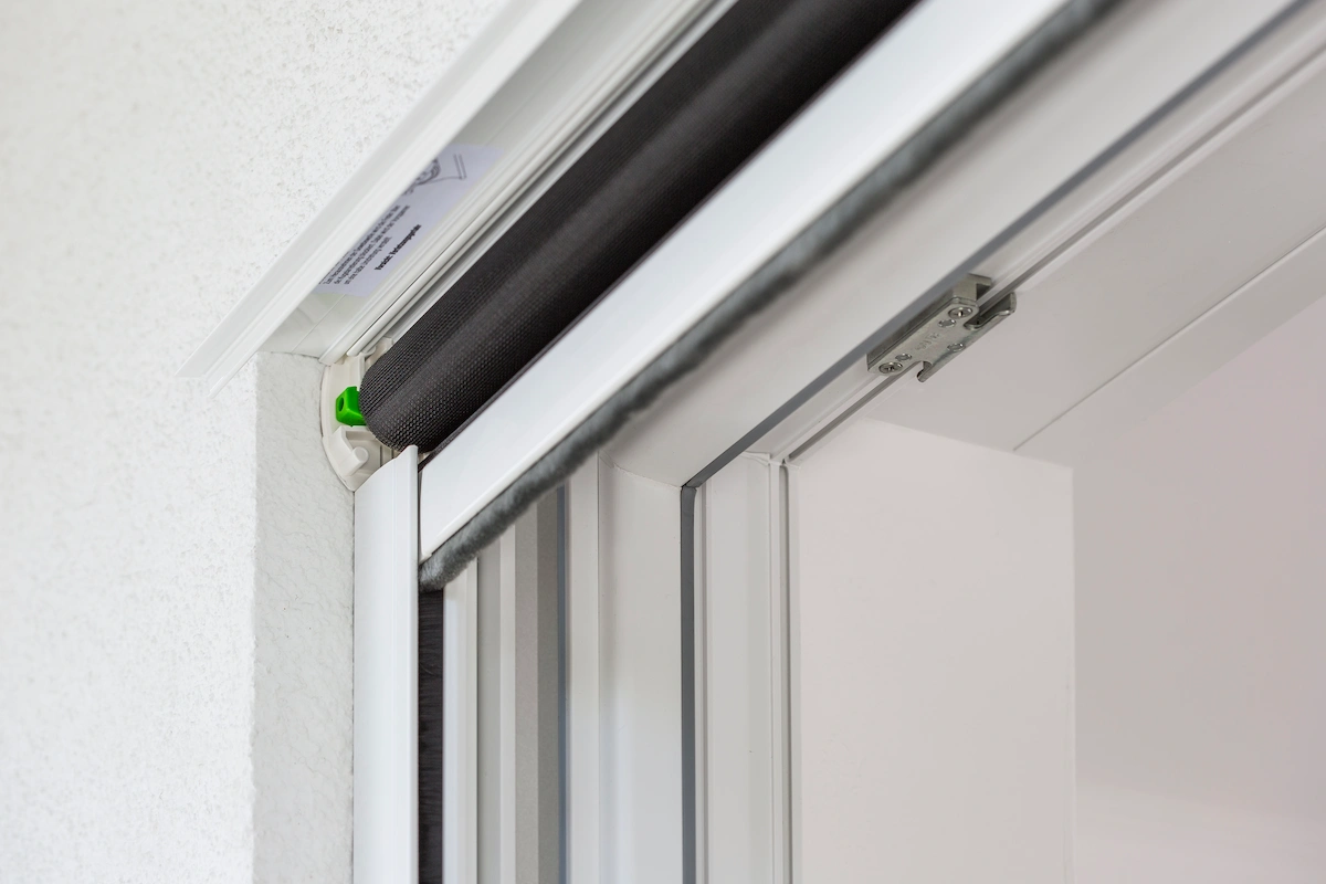 Insektenschutz Rollo Detail Weiß